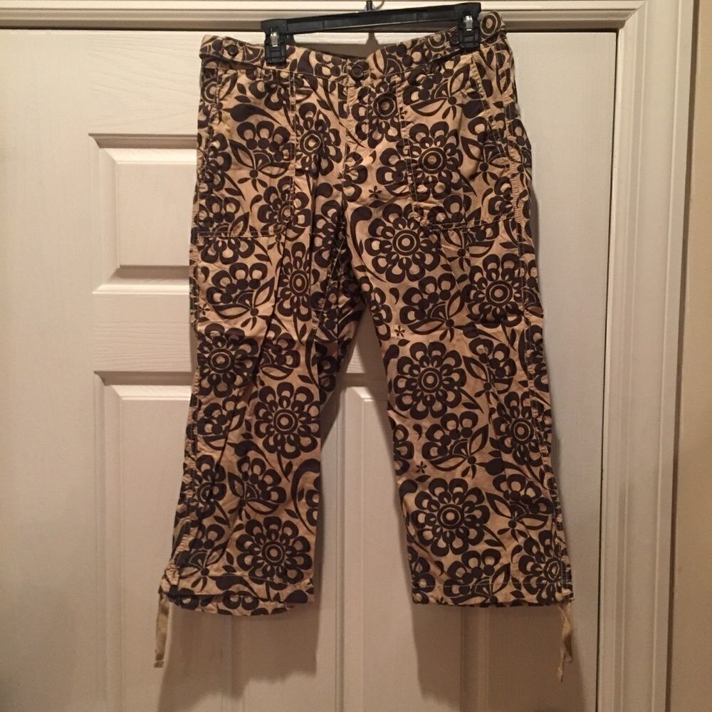 Tommy Hilfiger Cropped Tan/Brown Floral Pants Size 12